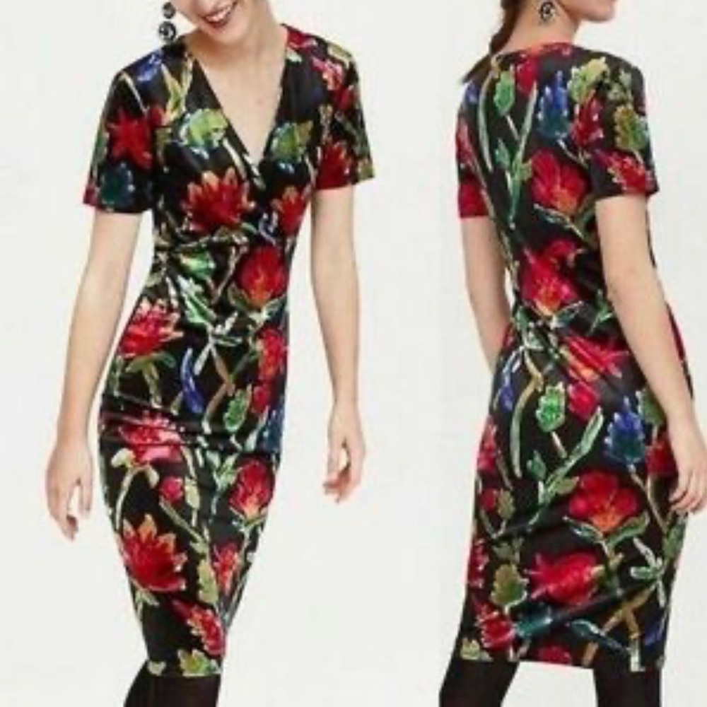 Zara Floral Velvet Midi Short Sleeve Dress Size Large